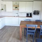 Kustverhuur, Park Schoneveld, Duinroos 106