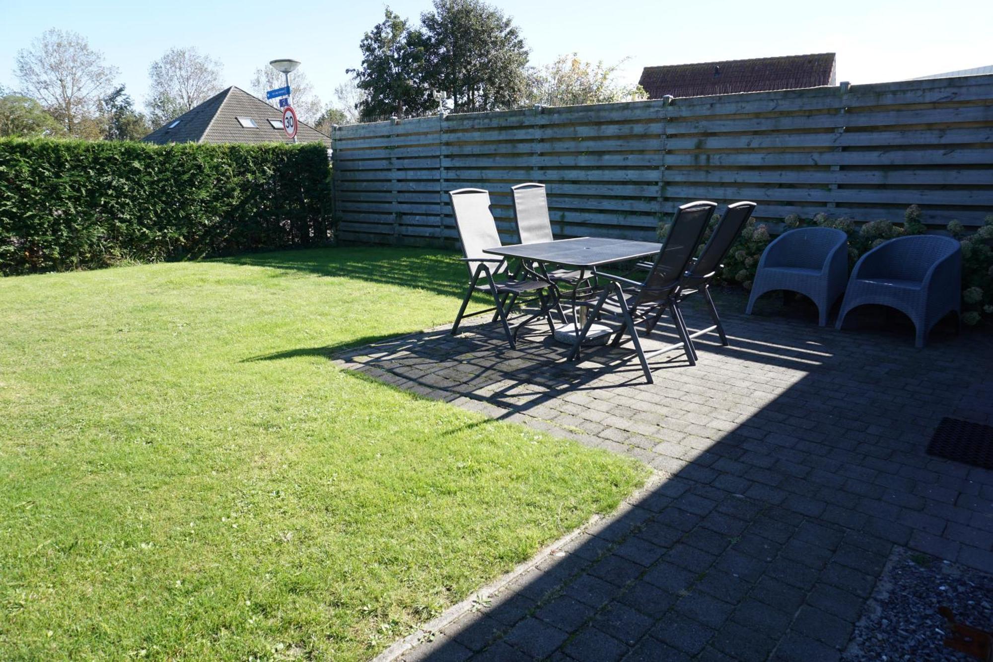 Vakantiehuis Kustverhuur, Park Schoneveld, Duinroos 106 Breskens